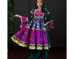 Collier authentique afghan Kuchi avec une grande pierre ronde turquoise, collier en argent artisanal avec plusieurs chaînes en argent - Product Image 5