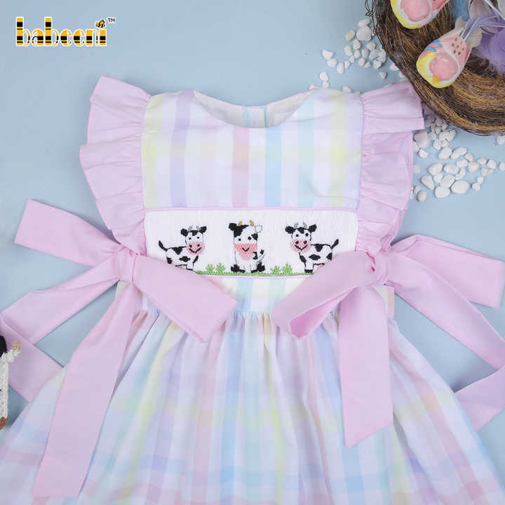 Pre-Order Hand Smocked Custom Name Sweet Scalloped Bow Dress main image 0