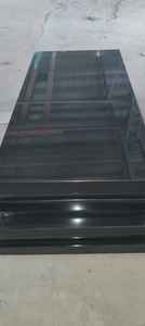 Monuments en granit noir absolu de style traditionnel de qualité supérieure Pierres de tête funéraire - Product Image 3