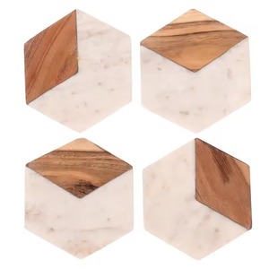 Ensemble de sous-verres de forme hexagonale en bois et en marbre sous-verres décoratifs élégants pour thé café vaisselle de maison moderne Durable - Product Image 1