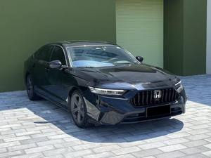 BMW M8 Competition 2022 Usado de Bajo Presupuesto en Excelentes Condiciones - Product Image 2
