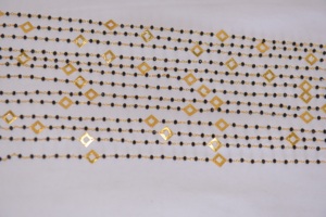Perles noires plaquées or de qualité supérieure et chaîne de chapelet à breloques suiveur. Chaîne de chapelet enveloppée de fil de laiton pour la fabrication de bijoux - Product Image 6