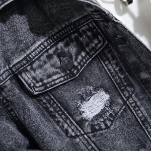 Chaqueta vaquera informal para hombre con botones cubiertos sólidos en la parte delantera con logotipo personalizado OEM 100% algodón transpirable de invierno de la mejor calidad - Product Image 2