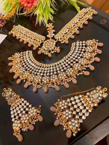 ชุดเครื่องประดับหินเซอร์คอนชุบทอง18K สำหรับผู้หญิง3ชิ้นคุณภาพพรีเมี่ยมสำหรับงานแต่งงาน - Product Image 3