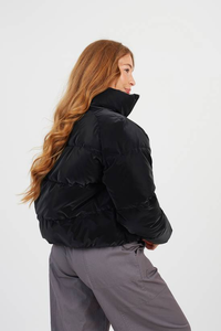 Vêtements d'hiver pour femmes, vestes matelassées en tricot les plus vendues, logo personnalisé, respirantes, vente en gros, nouveautés, 100% polyester - Product Image 2