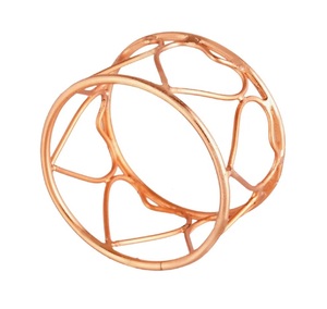 Ronds de serviette ronds en métal plaqué or rose nouveau décor de table pour mariages et événements derniers porte-serviettes - Product Image 1