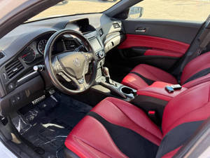 Used 2020 Ac-u-ra IL-X LHD - Product Image 2