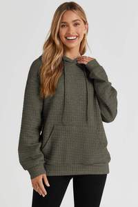 เสื้อฮู้ดจ็อกกิ้งคอกลมสำหรับผู้หญิง ผ้าเจอร์ซีย์คอตตอนพิมพ์ลาย ตัดเย็บแบบครอป พร้อมโลโก้ด้านหน้า เป็นมิตรกับสิ่งแวดล้อม ป้องกันรอยยับ แห้งเร็ว - Product Image 2