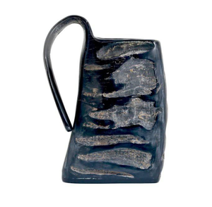 Mug à café en corne de buffle, artisanal, sculpté avec une poignée, pour usage au bureau, mug artisanal pour repas, bière, vin, mug personnalisé en vente - Product Image 1