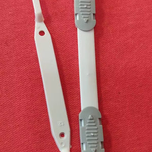 Clip de archivo de plástico blanco de alta calidad con botón gris La mejor opción para archivos de caja en India - Product Image 1