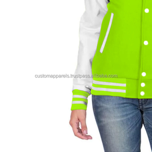 Chaqueta Varsity Premium para Mujer, Acolchada, Transpirable, de Felpa Suave y Algodón, con Bordado - Product Image 6