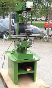 Fraiseuse verticale VMC avec support et outillage complet Equipement de précision pour le travail des métaux - Product Image 3