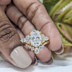 Ensemble de bague de fiançailles en moissanite taille ovale 3,20 carats, bijoux vintage, bague de mariage en diamant, ensemble de bagues de mariée en or jaune massif 14 carats - Product Image 4