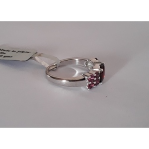 Anillo Solitario de Granate Natural para Mujer Shah Gems, Plata de Ley 925, Estilo Geométrico Delicado, Corte Platino, para Uso Diario - Product Image 4