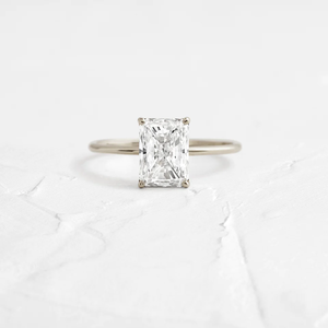 Nueva moda GRA certificado anillo de corte radiante 18K anillo de oro sólido amarillo moissanita anillo de compromiso Fabricación de la India - Product Image 3