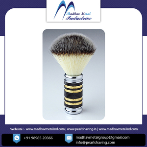 แปรงโกนหนวดขนสังเคราะห์ด้ามโลหะยี่ห้อ Madhav Metal Private Label สำหรับโกนหนวดเคราผู้ชาย ราคาขายส่งจำนวนมาก - Product Image 5