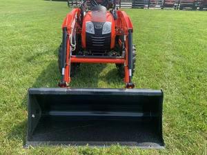 Tractor Kubota MX6000 Usado de 60Hp 4WD con Cargador Frontal a Precios Muy Accesibles - Product Image 4