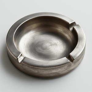 Cenicero de Cigarros Moderno de Metal Pulido con Diseño a Prueba de Viento, Acabado Elegante, Ecológico y Duradero para Uso en Interiores/Exteriores - Product Image 5