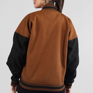 Vente à chaud Veste universitaire pour femme Vente en gros Bomber surdimensionné de haute qualité Veste de baseball Mélange de laine Vêtements d'extérieur élégants Letterman - Product Image 3