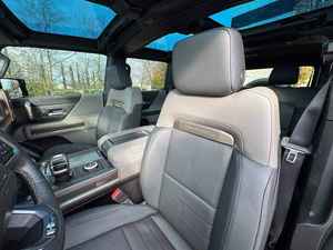 AUTO USADO EN EXCELENTE ESTADO, GMC Hummer EV 2024, SUV, LISTO PARA ENVIAR - Product Image 4