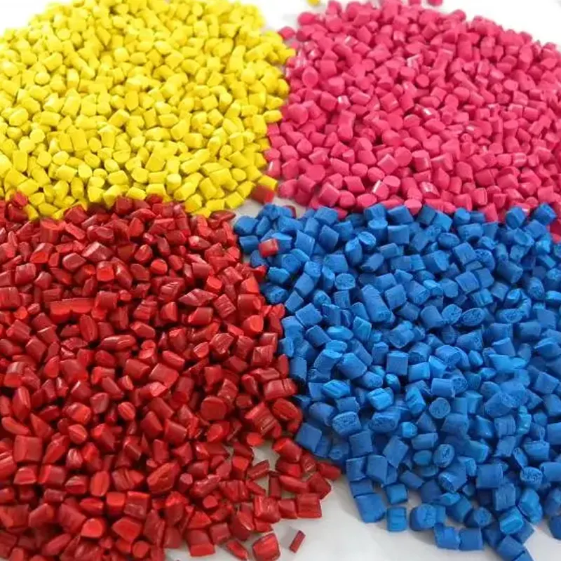 Buen precio China alta calidad Bio certificado soplado película Pe plástico Pellets plástico carbono Masterbatch