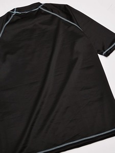 Vente en gros Vêtements de sport coupe ajustée personnalisables Vêtements de sport à compression à manches longues Chemise de luxe à manches courtes pour hommes - Product Image 3