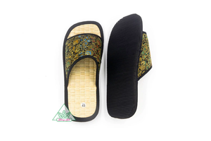 ZAPATILLA DE HOTEL HUONG QUE DE COLOR NEGRO, FABRICADA CON FIBRA DE MAT/POLVO DE CANELA 100%, PRODUCTO ECOLÓGICO HECHO A MANO - Product Image 2