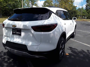 2024 Tesla Cybertruck 4dr Crew Cab AWD SB électrique DD - Product Image 2