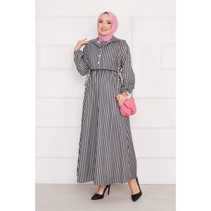 Bolero rayas modesto Hijab vestido en negro - Product Image 5
