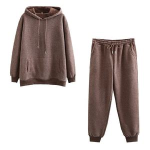 ชุดวอร์มผ้าคอตตอนแบบสวมหัวสำหรับวิ่งชุดวอร์มผ้าฟลีซสำหรับผู้หญิงเสื้อฮู้ดแบบสวมหัวสไตล์ฮิปฮอปชุดกางเกงขนาดใหญ่พิเศษออกแบบได้ตามต้องการ - Product Image 4