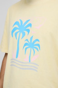 Camisetas gráficas de Palma lavada de cuello extendido de gran tamaño para hombre OEM, camisetas transpirables de alta calidad fabricadas en Pakistán - Product Image 3