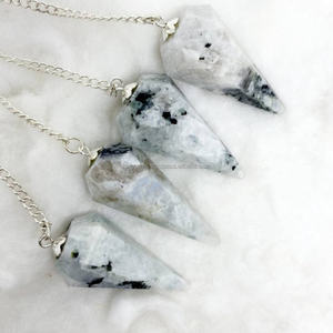 Superventas, venta al por mayor, péndulos de piedra lunar arcoíris de cristal, piedra preciosa tallada Feng Shui para decoración del hogar, Reiki metafísico - Product Image 5