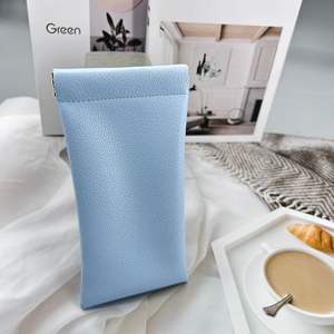 Estuche para Gafas de Sol de Cuero PU con Logotipo Personalizado, Bolsa de Almacenamiento de Gafas de Primera Calidad para Hombre y Mujer, Bolsa para Gafas de Sol de Cuero PU Personalizada OEM - Product Image 5