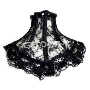 Corset victorien à col en dentelle - Product Image 1