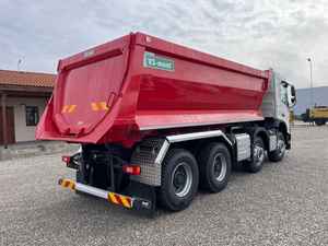 Nuevo Camión Pesado VOL-VO FMX 460 8x6 Euro5 2024, Motor Dongfeng, Transmisión Automática, Cámara de 360°, Volante a la Izquierda, 31-40T - Product Image 5