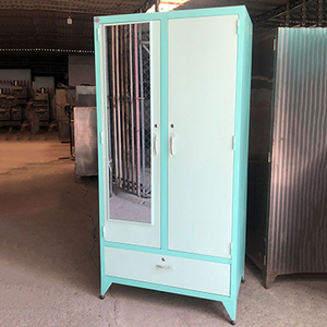 High Quality Metal Freestanding Wardrobe with Flat Panel Doors 1.8m Height Folding Bedroom Furniture Lock for Home Apartment Use - Product Image 1