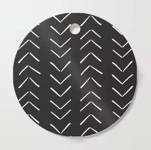 Hot Selling Restaurants Kitchen Usage New Antique Design Wooden Chopping <b>Board</b> Made of Natural <b>Solid</b> <b>Wood</b> Round Chopping <b>Boards</b> - Product Image 3