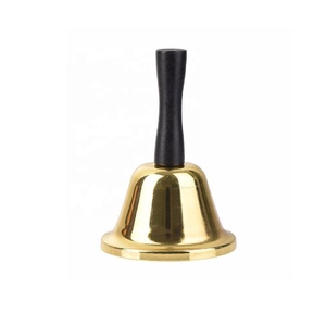 Cloche d'appel à main de table en laiton doré aspect royal moderne pour sonner au mariage Cloche de service pour la salle de classe des enseignants de chevet - Product Image 2