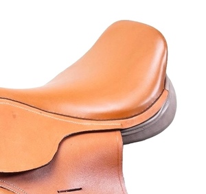 Sillín inglés de alta calidad, sillín de carrera de estilo occidental de cuero suave para doma de caballos y equitación, venta al por mayor - Product Image 3