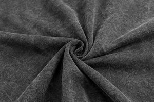 Conjunto de dos piezas de verano para hombre Premium Logo personalizado Lavado ácido 100% Camiseta de algodón Pantalones cortos medios Impreso Color Claro 2 piezas - Product Image 6