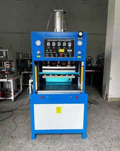 Machine de soudage HF pare-<span class=keywords><strong>soleil</strong></span> de voiture à radiofréquence 12KW - Product Image 6