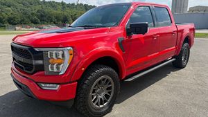 ฟอร์ด เอฟ-150 เอ็กซ์แอลที รูชี่ ปี 2022 ชุดอัพเกรด 4x4, ซูเปอร์ชาร์จเจอร์ ระดับ 2, เครื่องยนต์ 5.0 ลิตร วี8, ขับเคลื่อน 4 ล้อ, สีแดงเรซ - Product Image 4