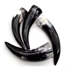 Cuerno para beber vikingo Whit Stand Cuerno para beber vikingo natural Cuerno de cerveza de buey vikingo de alta calidad por Artesanías de media luna - Product Image 6