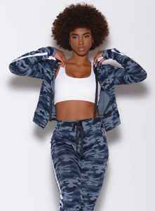 Vente en gros de sweat à capuche signature pour femmes camouflage bleu vif personnalisé sweats à capuche respirants anti-rides pour femme sweat à capuche zippé pour entraînement de gymnastique - Product Image 2