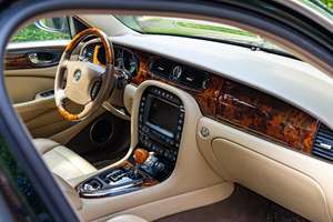 JAGUAR XJ SUPER V8 2006 USADO, Volante a la Izquierda/Derecha - Product Image 3