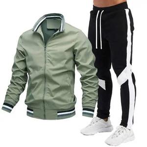 Survêtement Slim Fit sur mesure pour hommes vêtements de sport d'hiver avec un nouveau design personnalisé en polaire unie pour adultes - Product Image 4