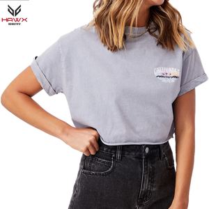 Camisetas Ecológicas con Cuello en V para Mujer, Diseño Moderno, MOQ Bajo, para Verano, con Logotipo Personalizado, Decoración con Diamantes y Botones - Product Image 1