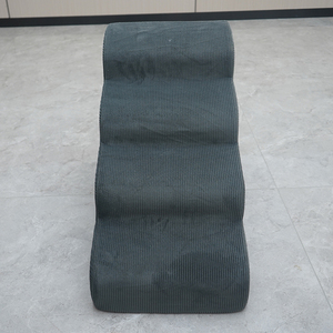 Langlebige rutsch feste Hunde treppe mit hoher Dichte Solides Muster 4-Stufen-Haustierstufen für hohe Betten Couch Wasch bar gebogen Modern für Hunde - Product Image 3