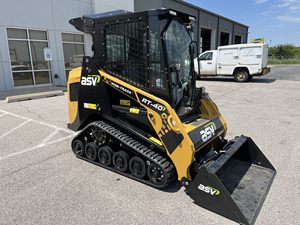 รถตักล้อยางมือสอง ASV RT40 ปี 2026 สภาพดี พร้อมบุ้งกี๋ รถตัก ยี่ห้อ Kubota เครื่องยนต์ Kubota ปั๊ม KYB ประสิทธิภาพสูง เหมาะสำหรับงานก่อสร้าง - Product Image 2