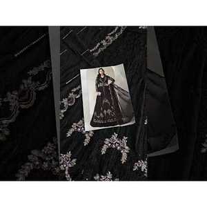 Vestido de Novia Negro de Manga Larga con Cuello en V, Corte en A con Drapeado y Pliegues, Cintura Natural, Chifón con Bordado TC-1381 BD-3004 - Product Image 2
